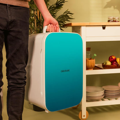 Cecotec Bahamas Pat Mini-Kühlschrank, 25 l, 25 l, Betrieb 12 V-220 V, kompatibel mit Auto und Wohnwagen, Kühl- und Heizfunktion, Temperaturbereich 7-65 °, einfacher Transport